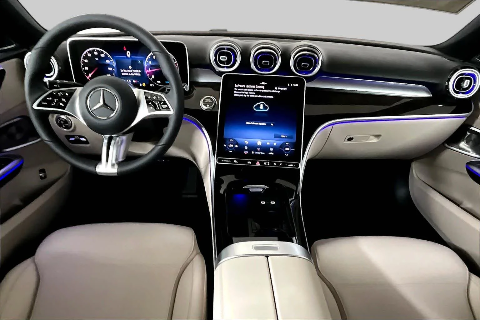 New 2026 MANUFAKTUR Patagonia Red Metallic Mercedes-Benz C 300 image 8