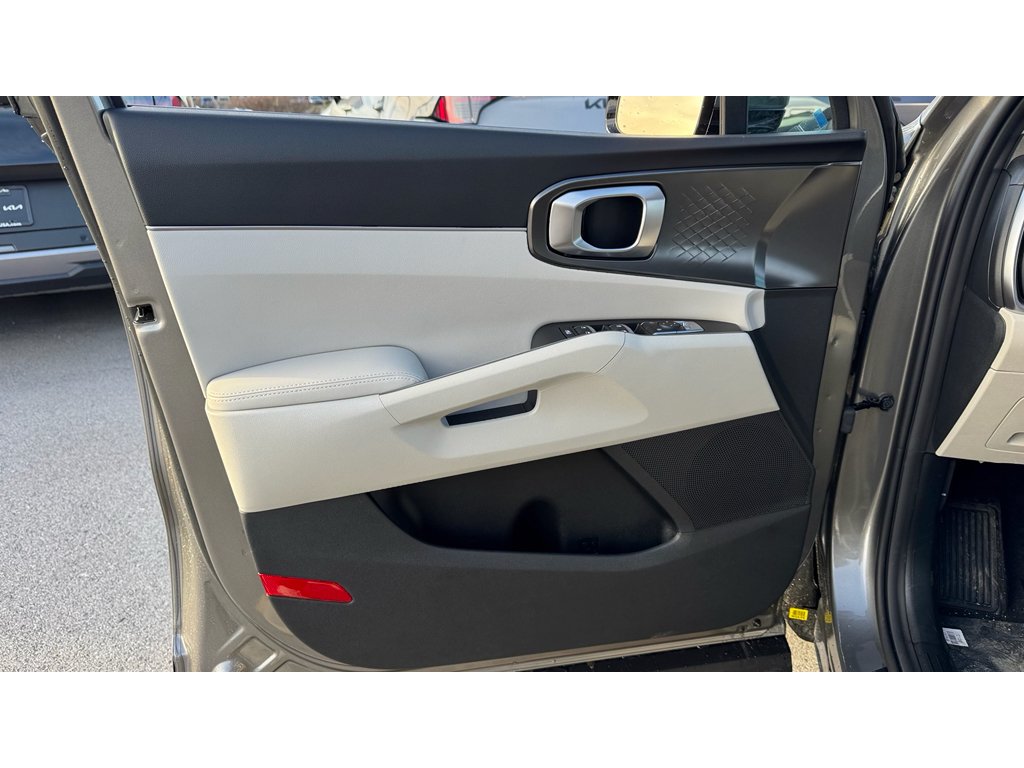 New 2026 Volcanic Sand Kia EX image 24