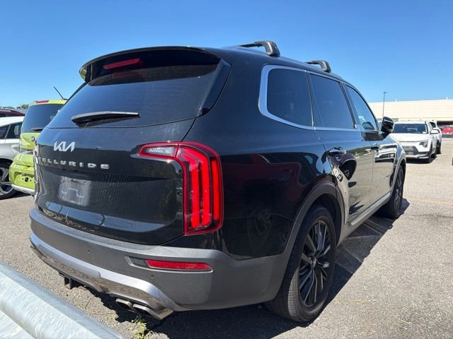 Used 2022 Black Kia SX image 3
