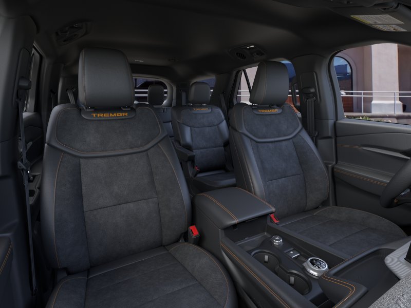 New 2026 Star White Metallic Tri-Coat Ford Tremor® image 10