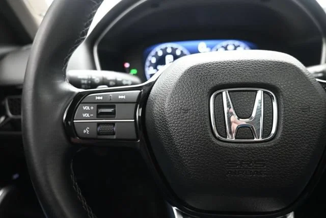 Certified Used 2024 Platinum White Pearl Honda 1.5T 4D TOURING image 80