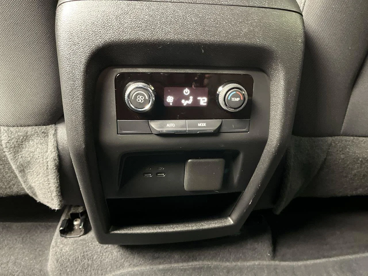 2026 Chevrolet Traverse LT - Photo 13