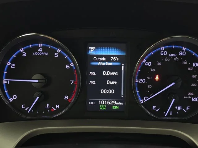 Used 2018 Blizzard Pearl Toyota Limited image 16