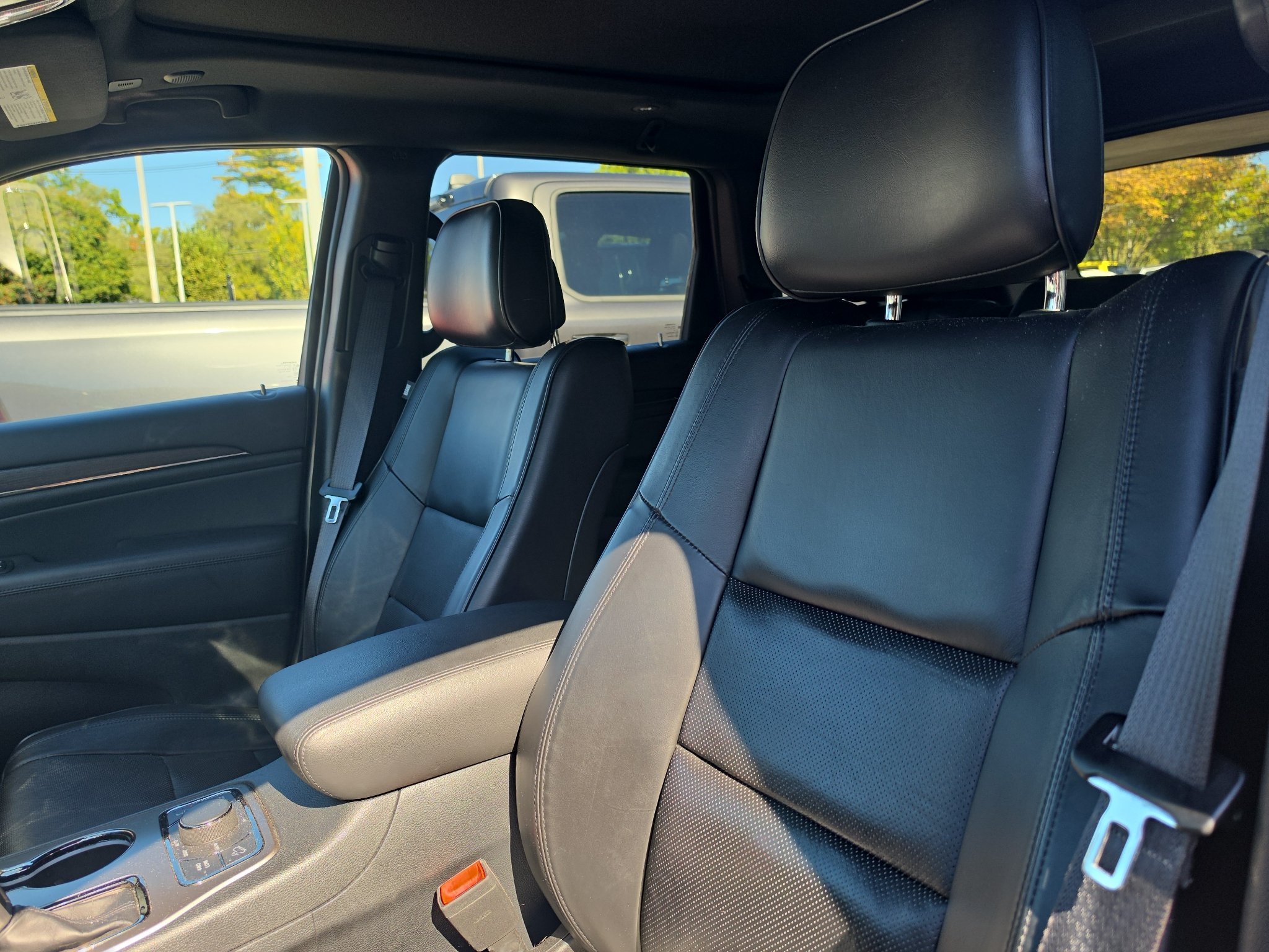 Used 2020 Billet Silver Metallic Clearcoat Jeep High Altitude image 6