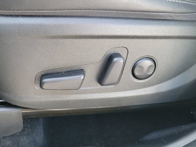 Used 2023 Black Hyundai SEL image 19