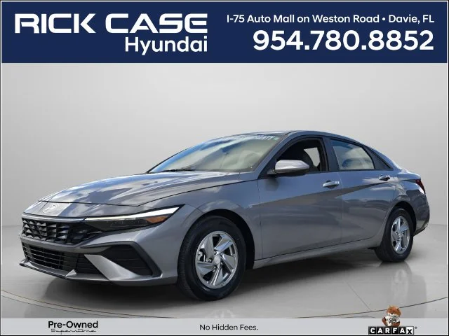 2024 Hyundai Elantra SE