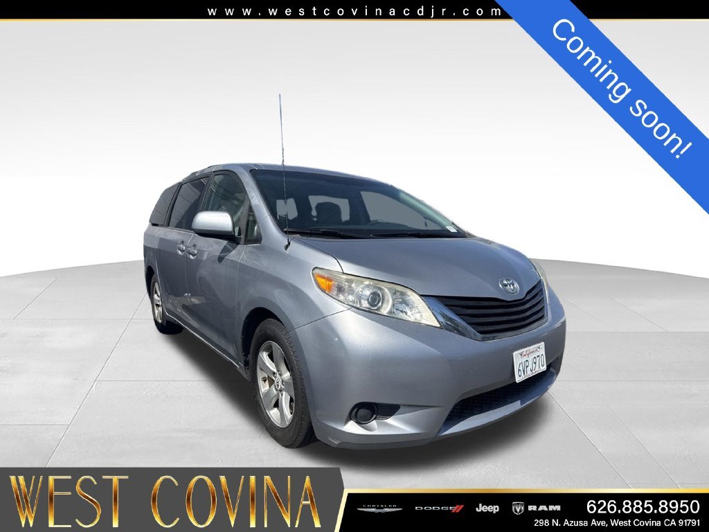 2012 Toyota Sienna LE