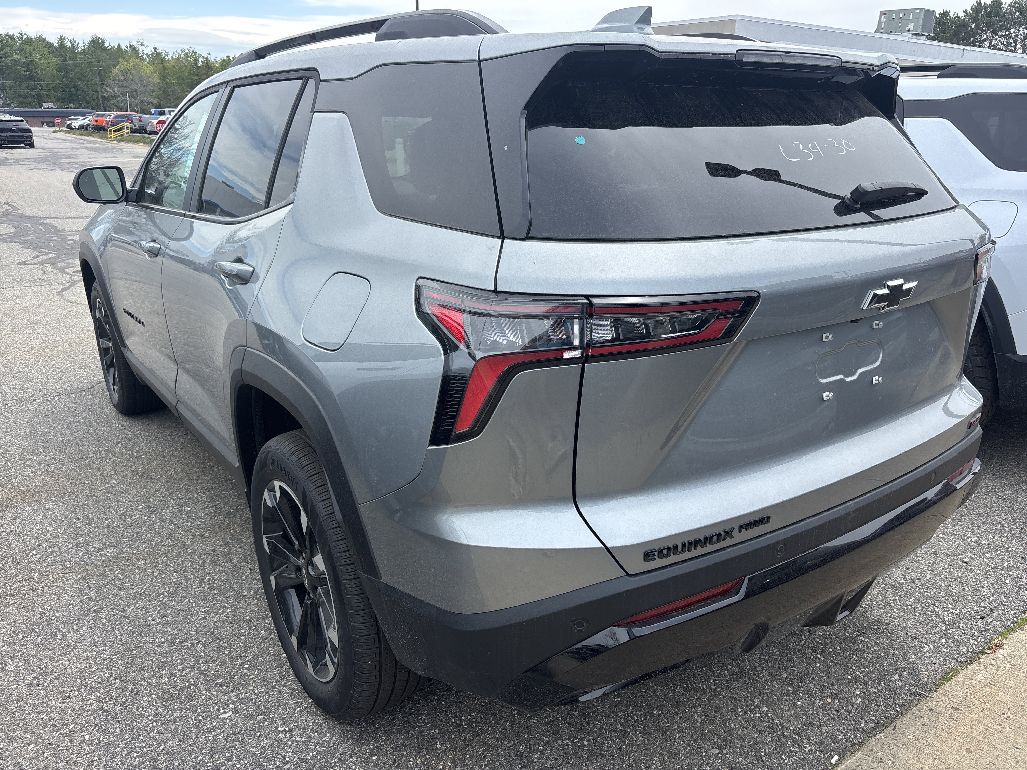2026 Chevrolet Equinox RS - Photo 2