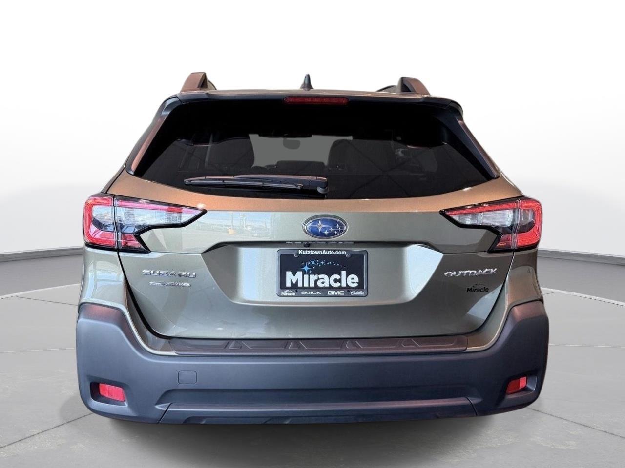 Used 2025 Autumn Green Metallic Subaru Premium image 13