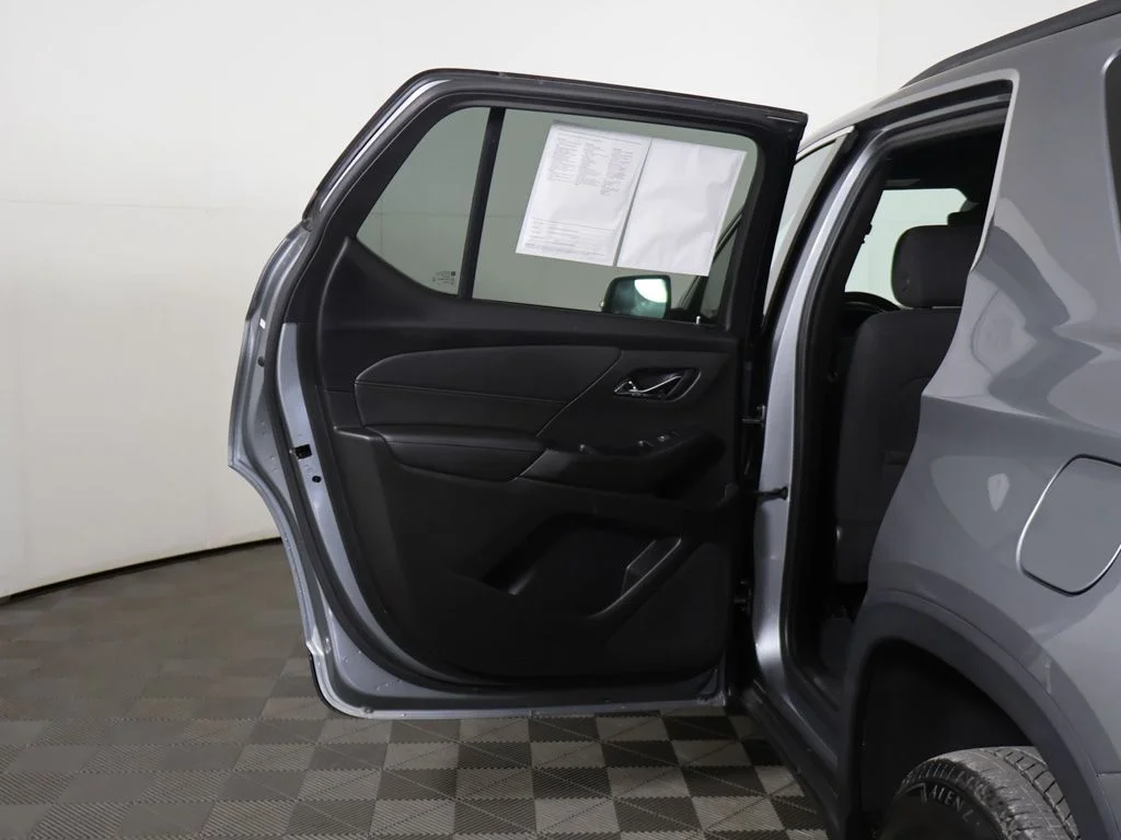 Used 2023 Gray Chevrolet LT image 21