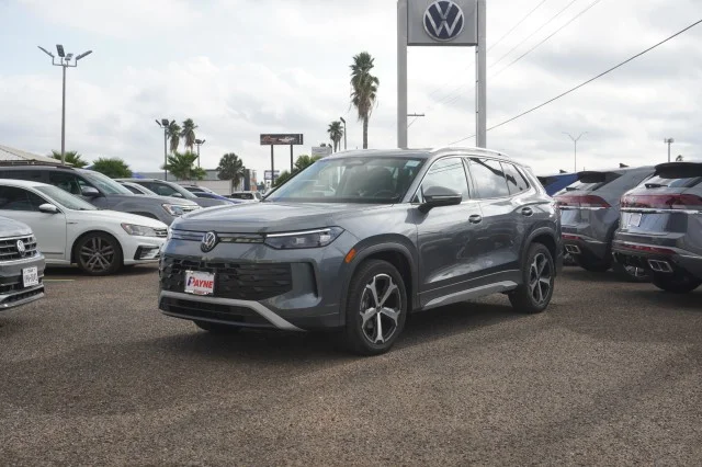 New 2026 Platinum Gray Metallic Volkswagen SE image 1
