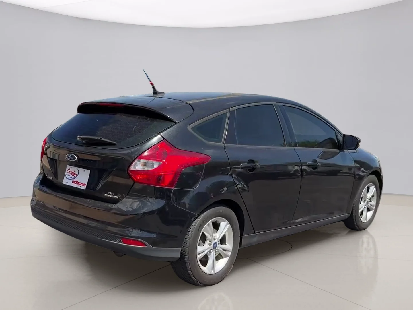 Used 2013 Black Ford SE HATCH image 5