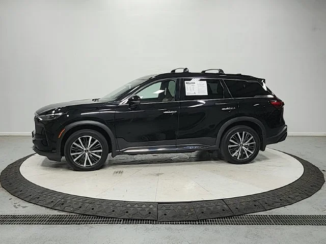 Used 2023 Black INFINITI Autograph image 5