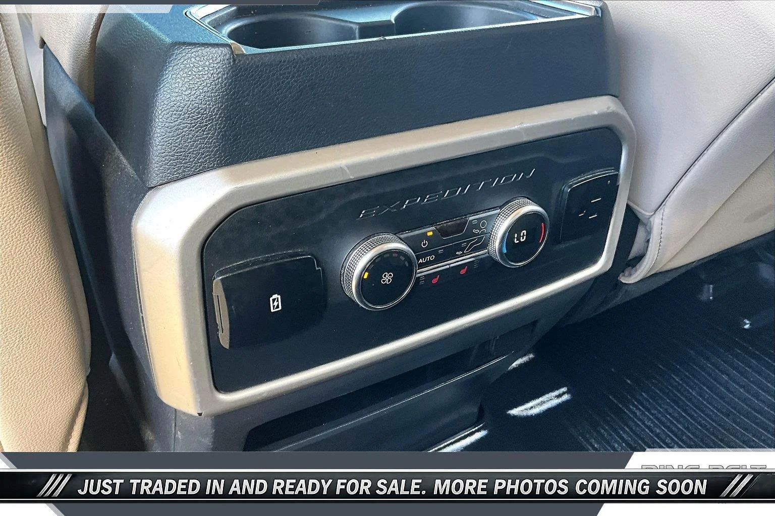 Used 2022 Agate Black Ford Limited image 25