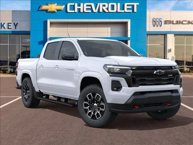 New 2026 White Chevrolet Z71 image 7