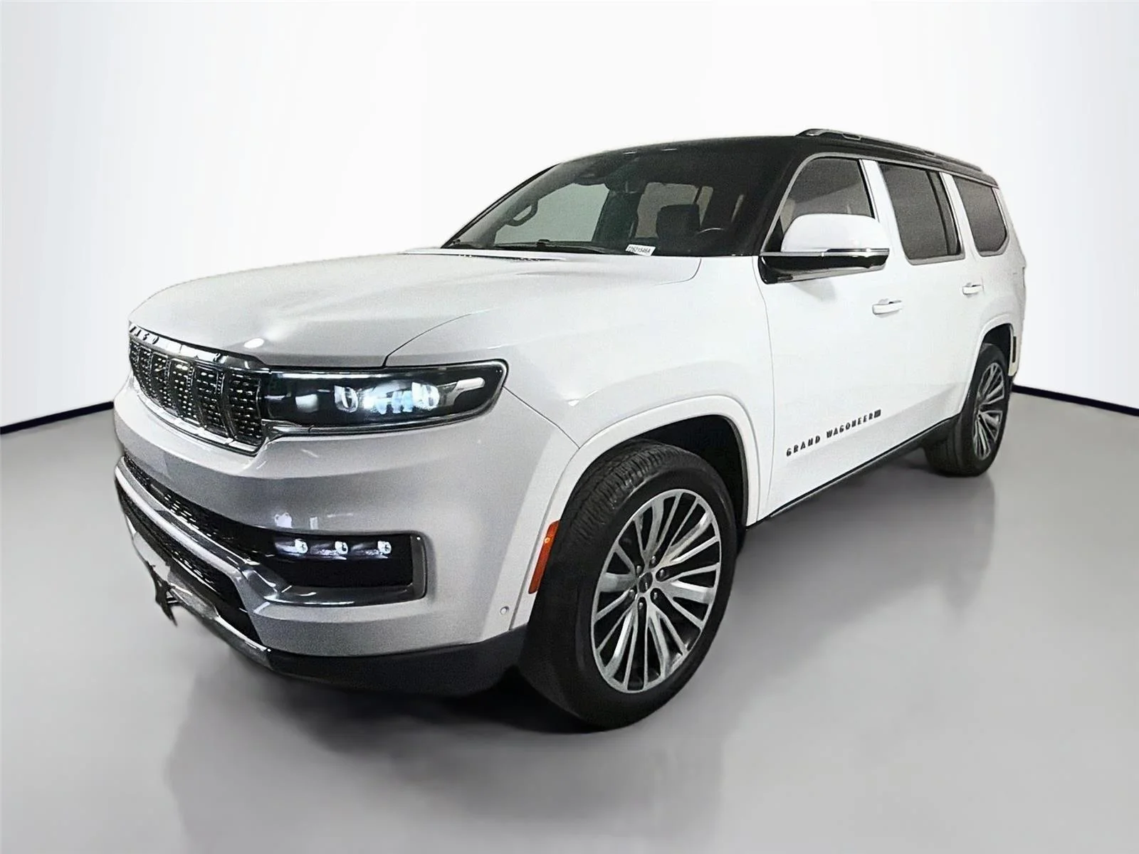 2022 Jeep Grand Wagoneer Series III 4WD's photo