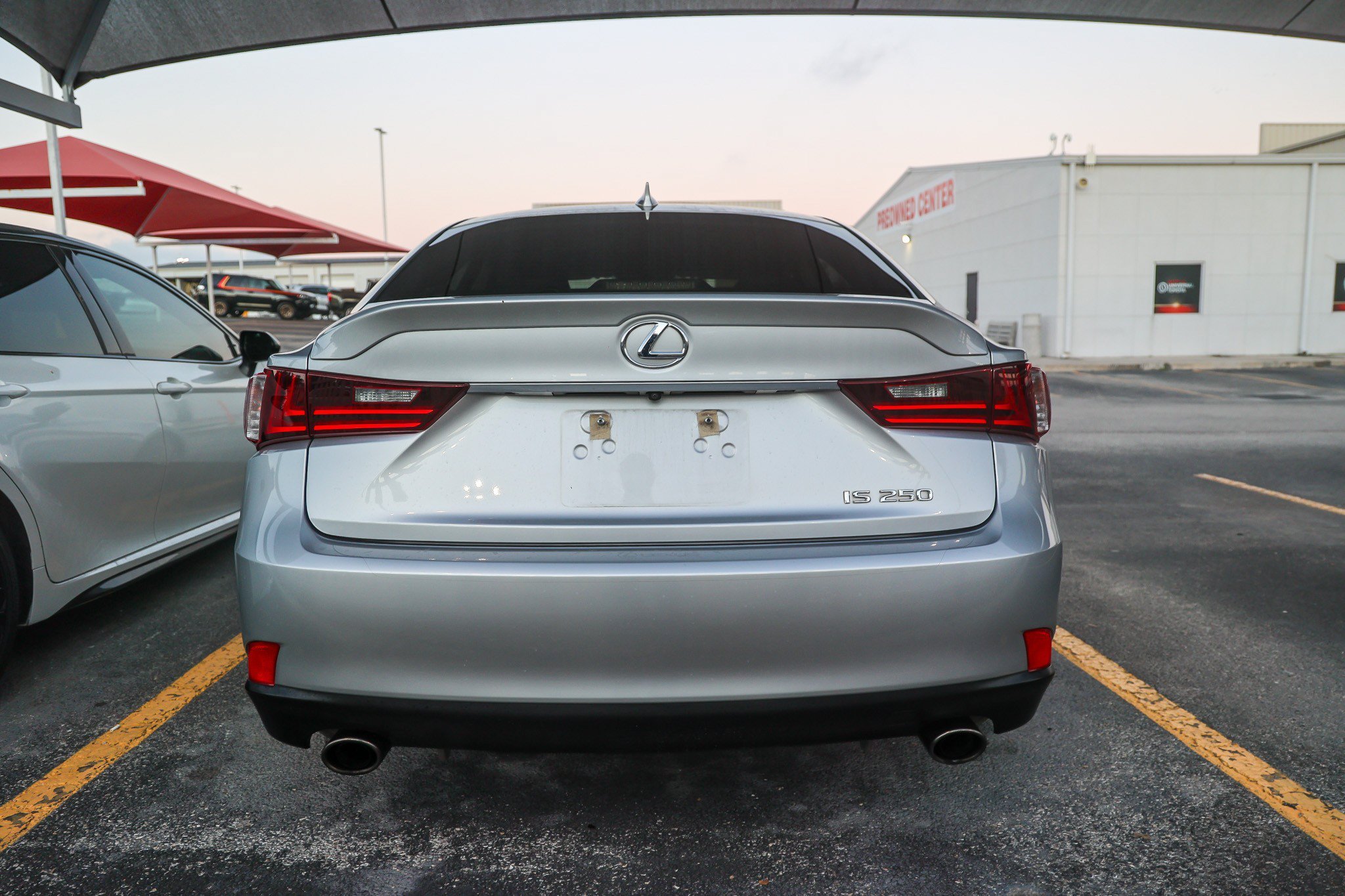 Used 2015 SILVER LINING MET Lexus  image 8