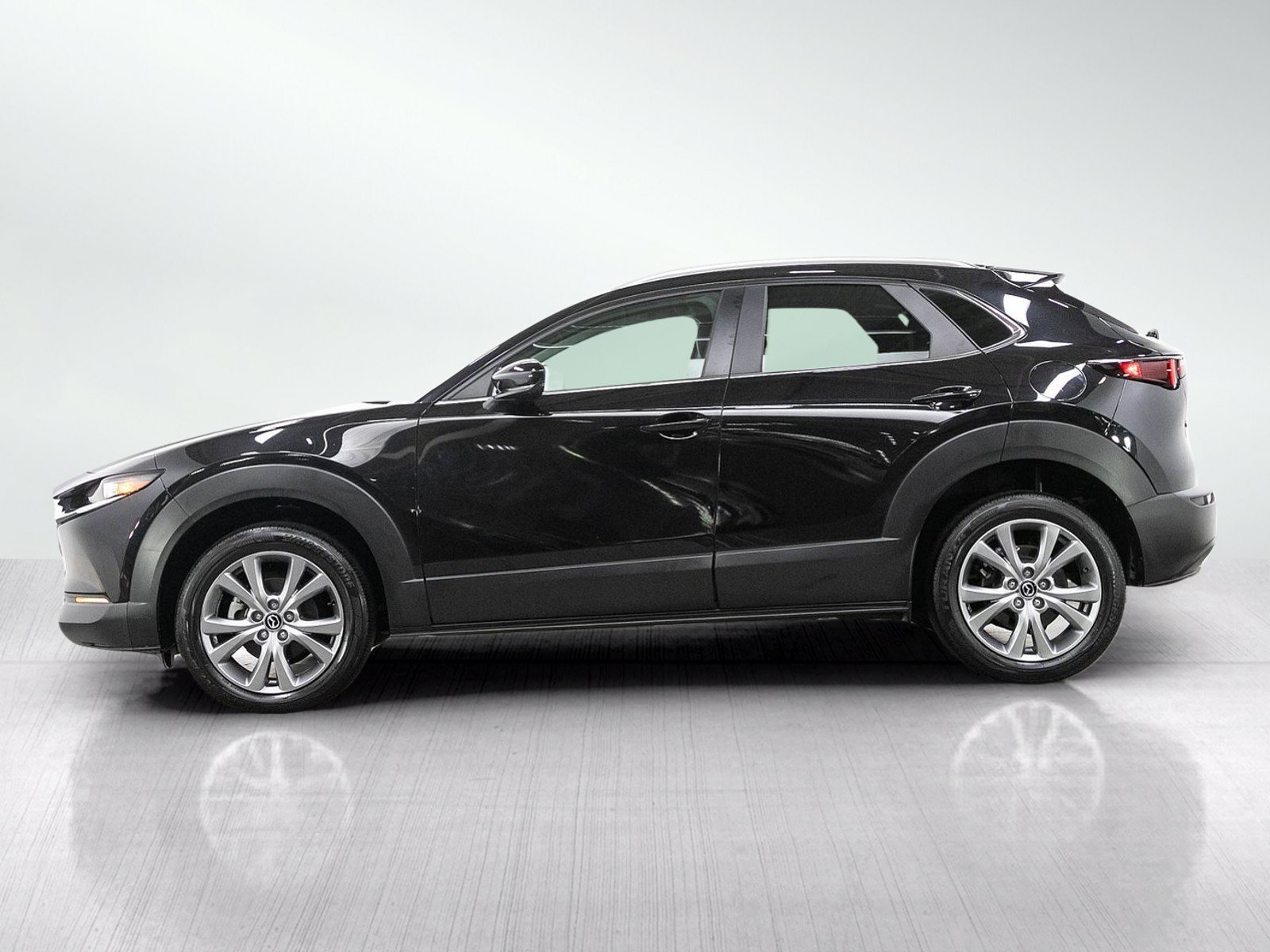 Used 2023 Mazda CX-30 Preferred with VIN 3MVDMBCM1PM575410 for sale in Burnsville, Minnesota