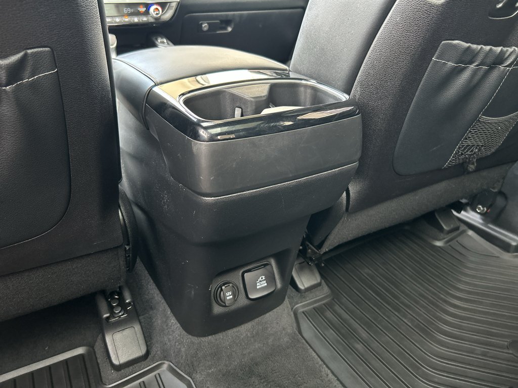 Used 2024 Ebony Black Kia SX Prestige X-Pro image 15