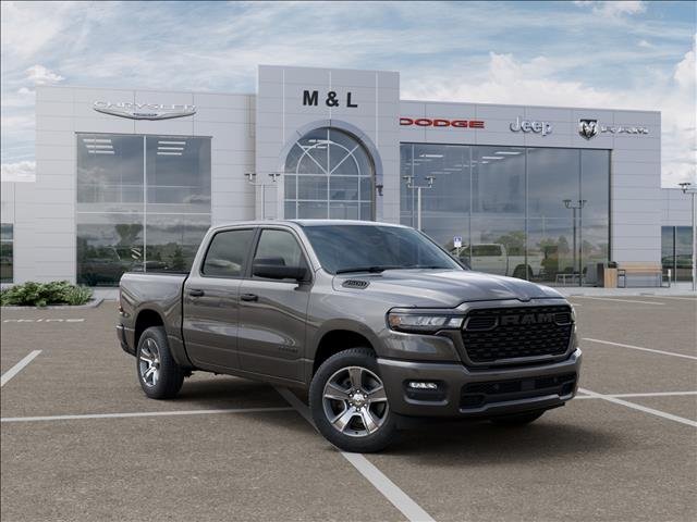 2026 RAM 1500 Express 4x4 Crew Cab 5'7's photo