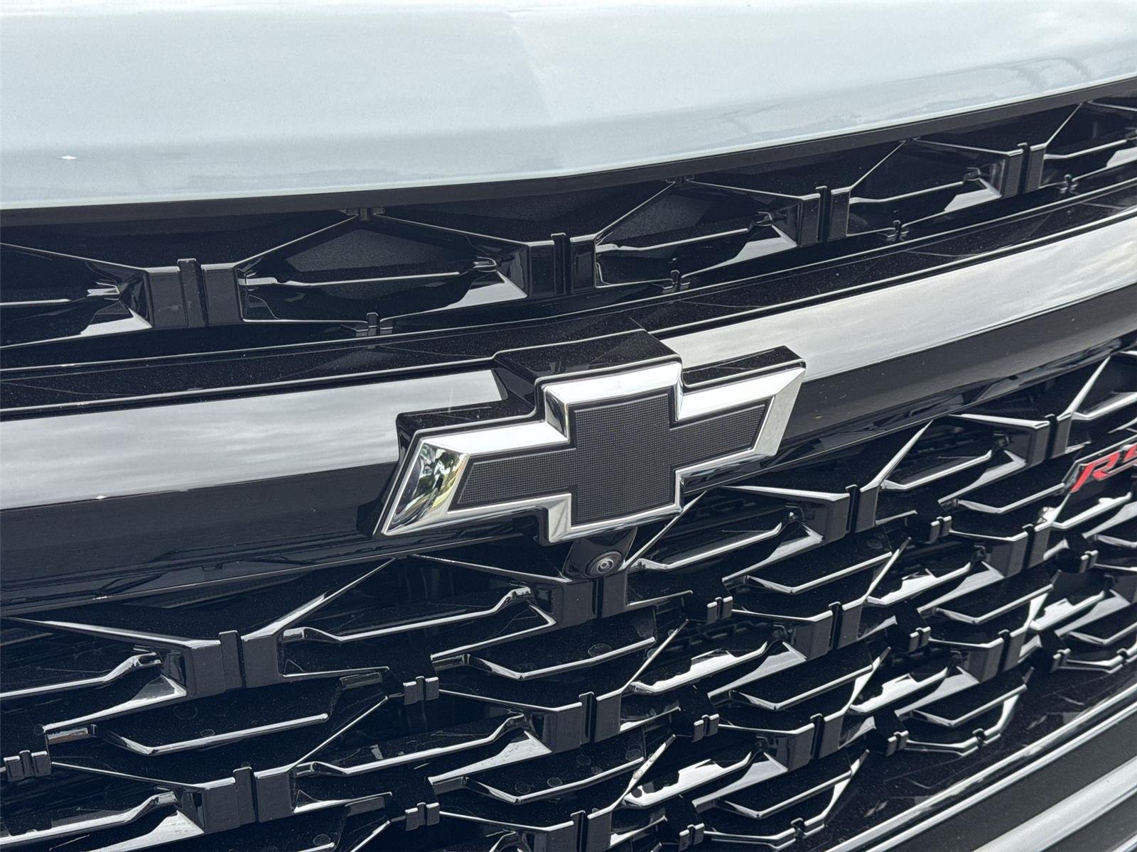 New 2026 Polar White Tricoat Chevrolet RS image 39