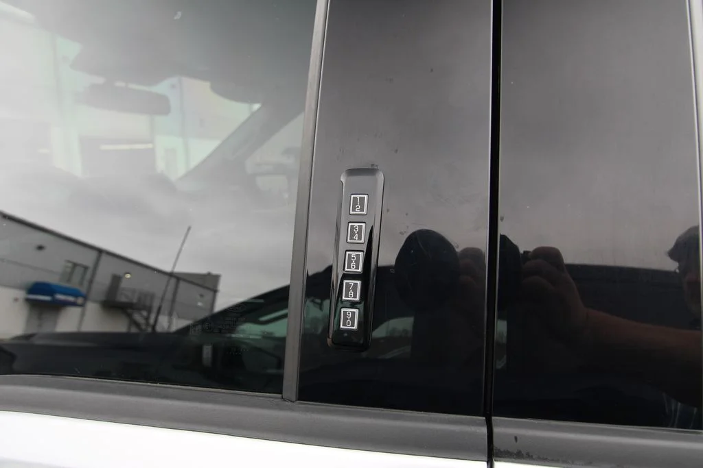 Used 2022 Iconic Silver Metallic Ford XLT image 37