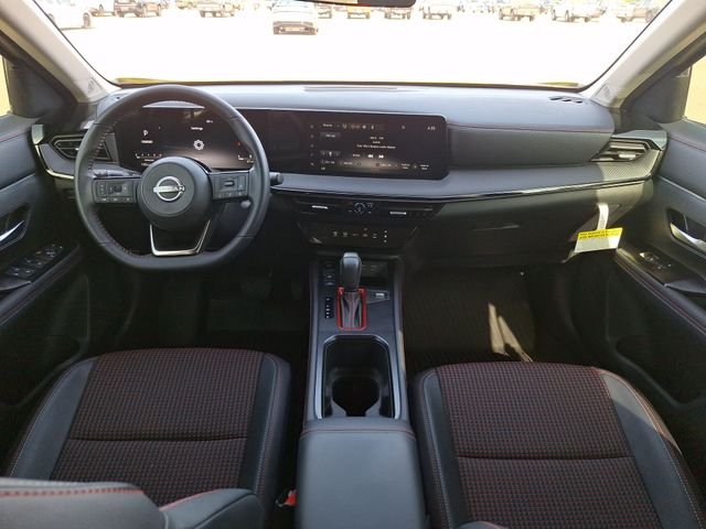 Used 2025 Yellow Nissan SR image 13
