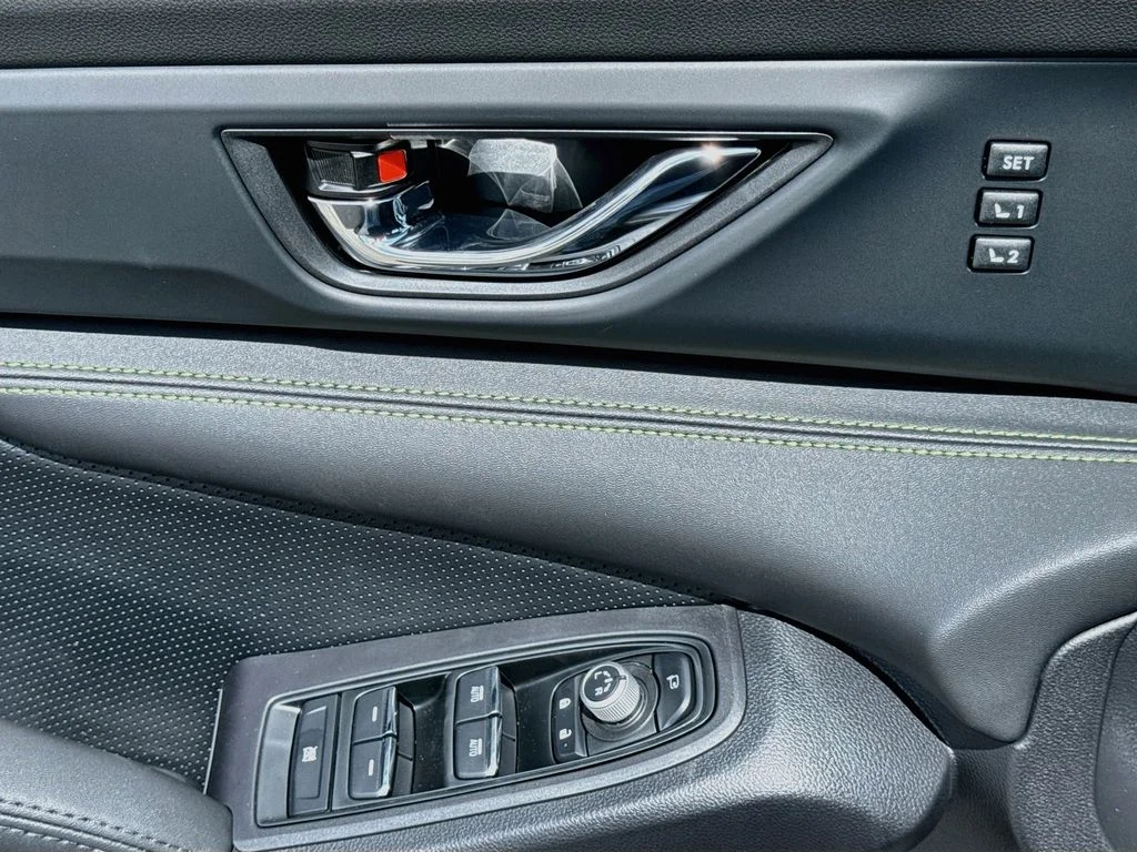 New 2027 Silver Subaru Onyx Edition Touring image 22