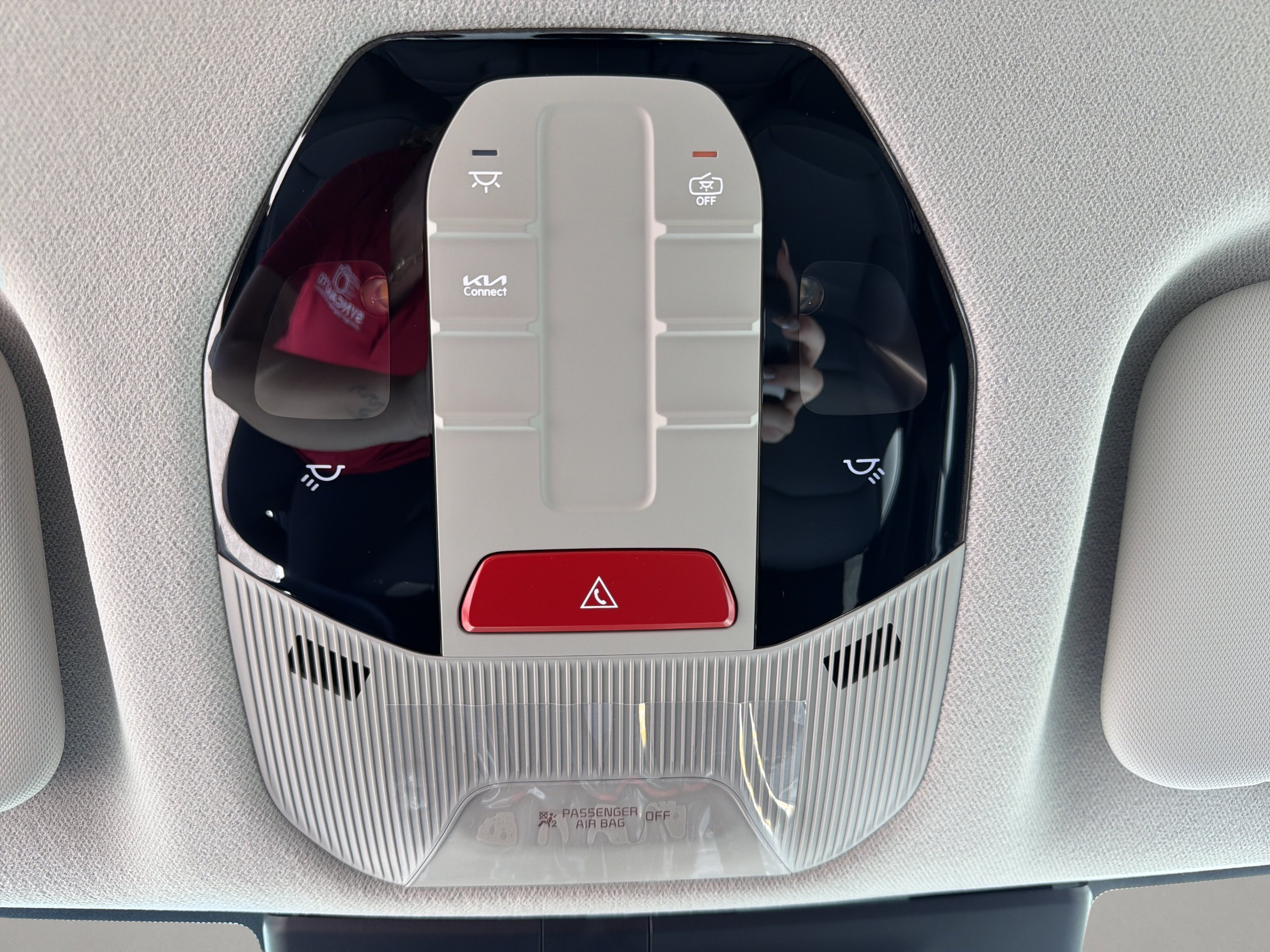 New 2026 Snow White Pearl Kia EX image 13
