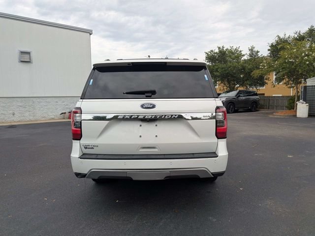 Used 2021 White Ford Limited image 4