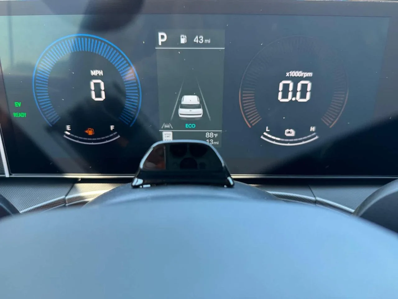 New 2026 Gray Hyundai SEL image 12