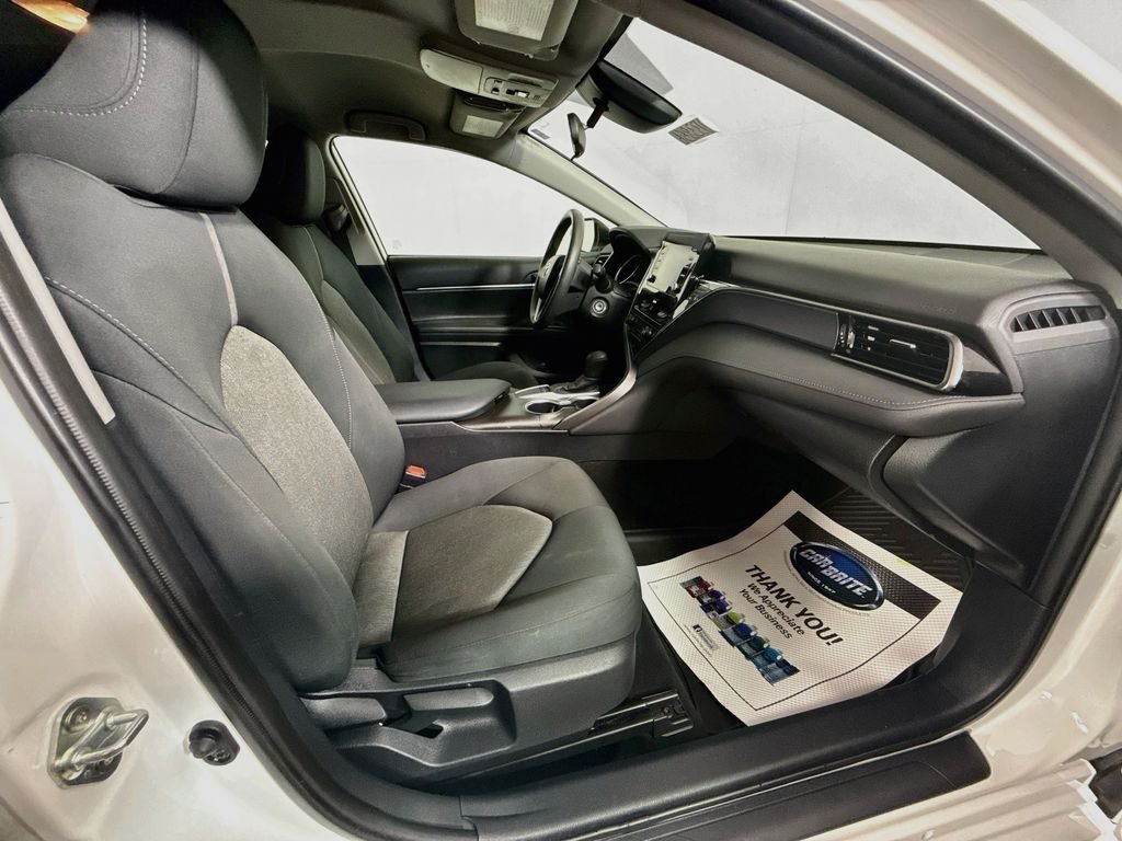 Used 2024 Ice Cap Toyota LE image 26