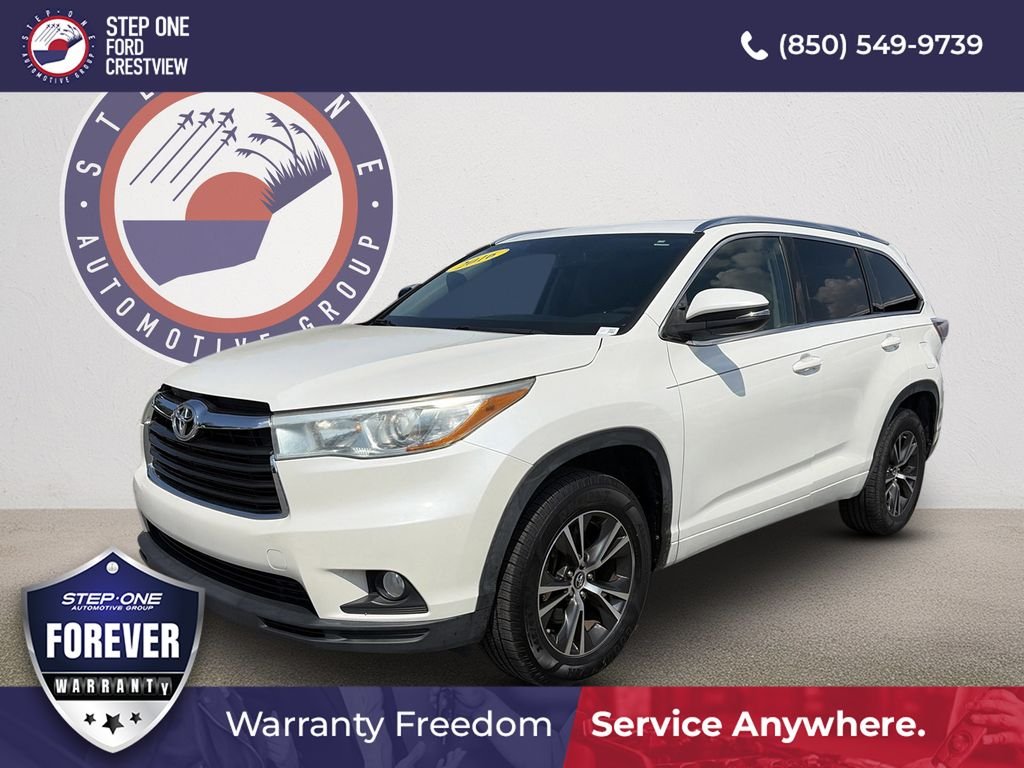 Used 2016 White Toyota XLE V6 image 1