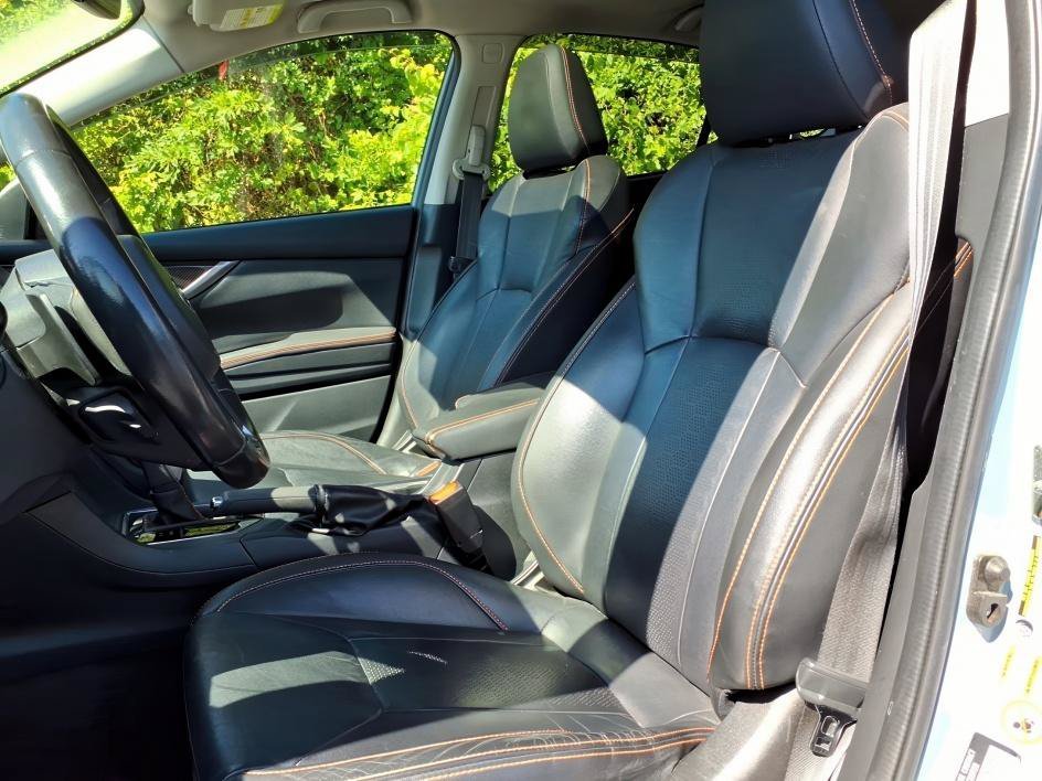 Used 2019 Cool Gray Khaki Subaru Limited image 15