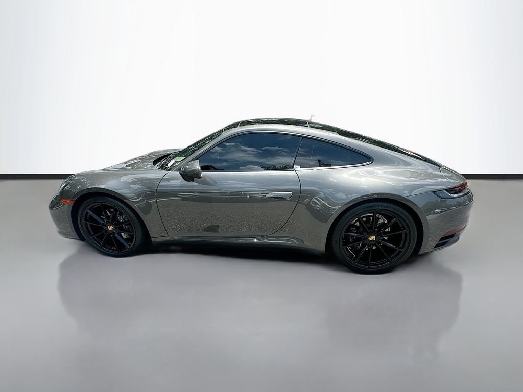Used 2020  Porsche  image 8