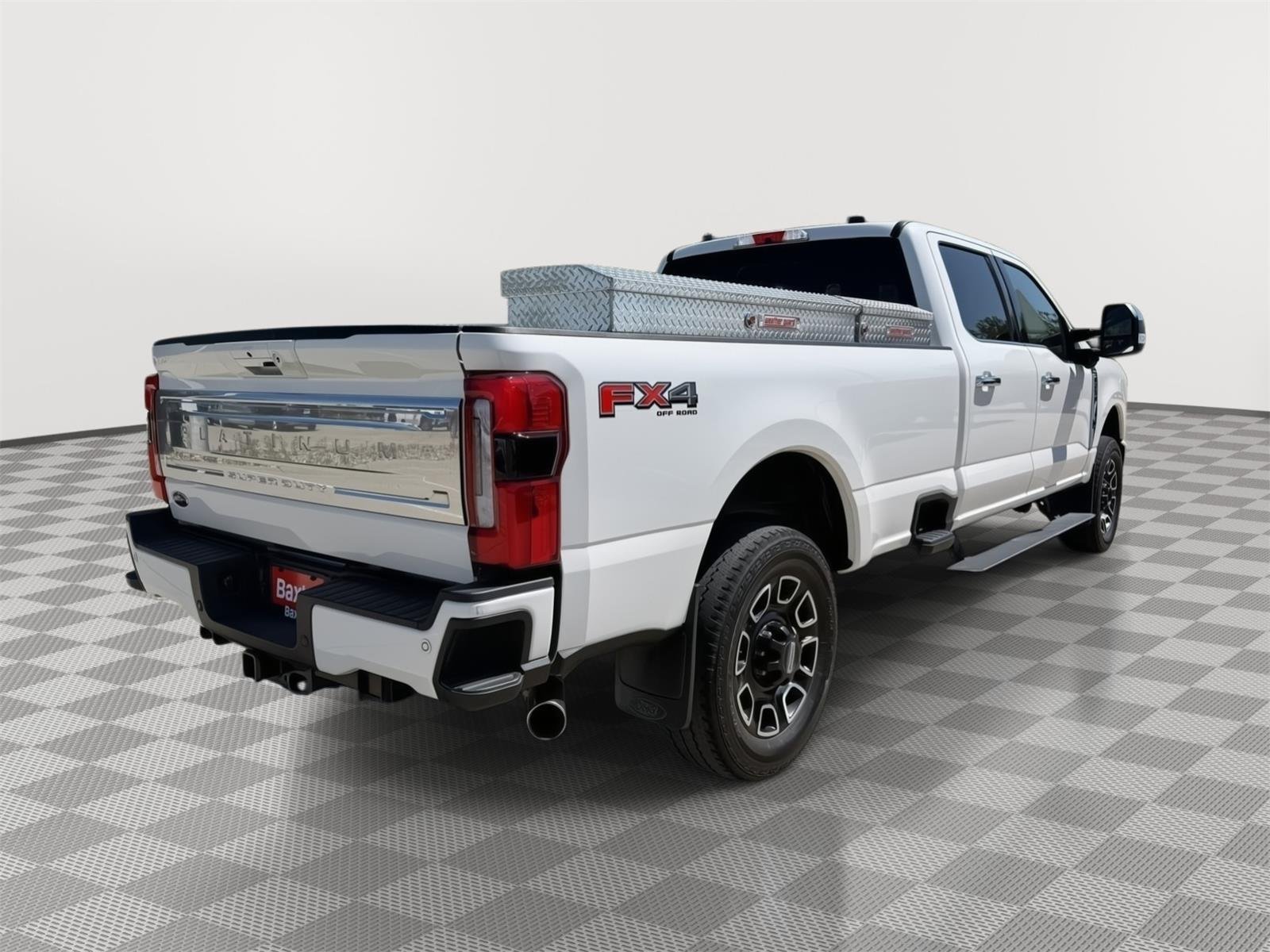 Certified Used 2024 Star White Metallic Tri-Coat Ford Platinum image 7