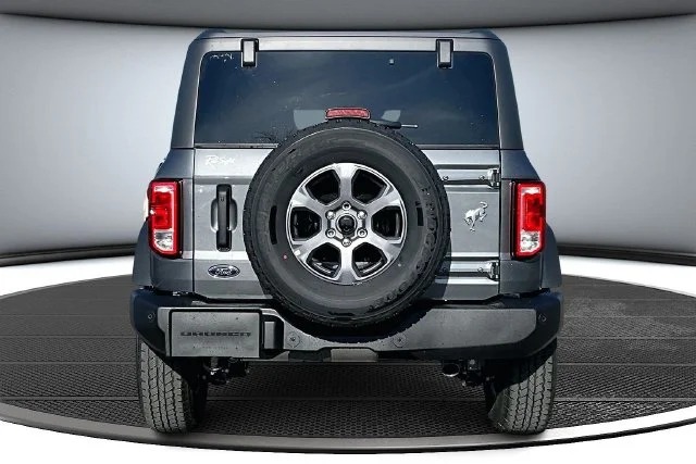 Used 2025 Carbonized Gray Metallic Ford Big Bend image 4