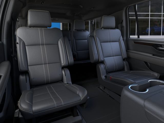 2026 Chevrolet Suburban High Country - Photo 18