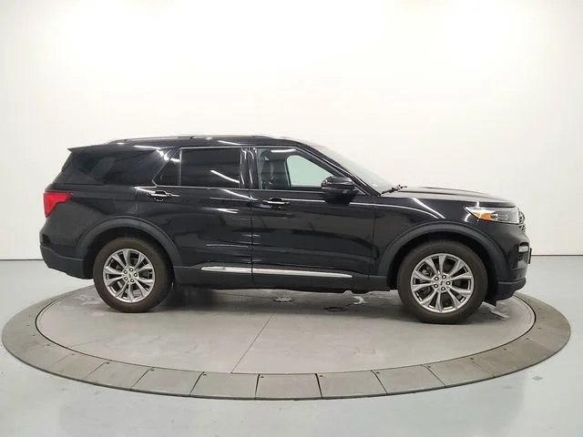 Used 2021 Black Ford Limited image 8