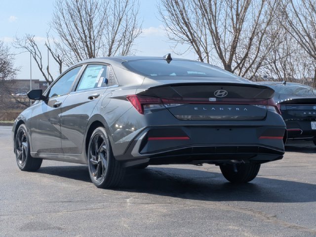 Certified Used 2026 Gray Hyundai SEL Sport image 5