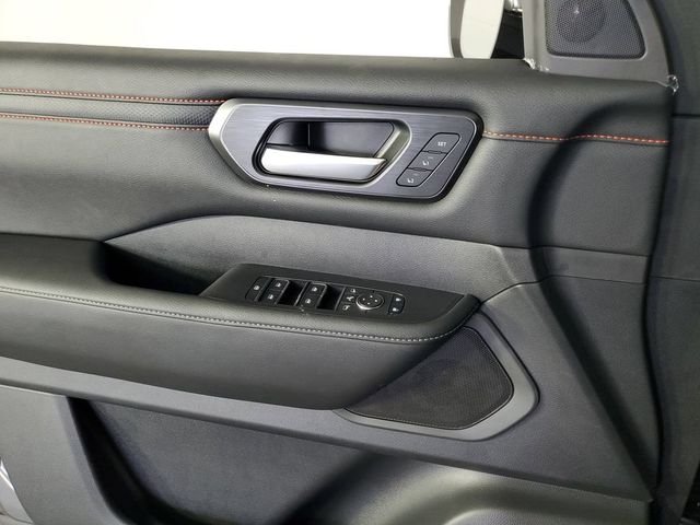 2025 Nissan Armada PRO-4X - Photo 30