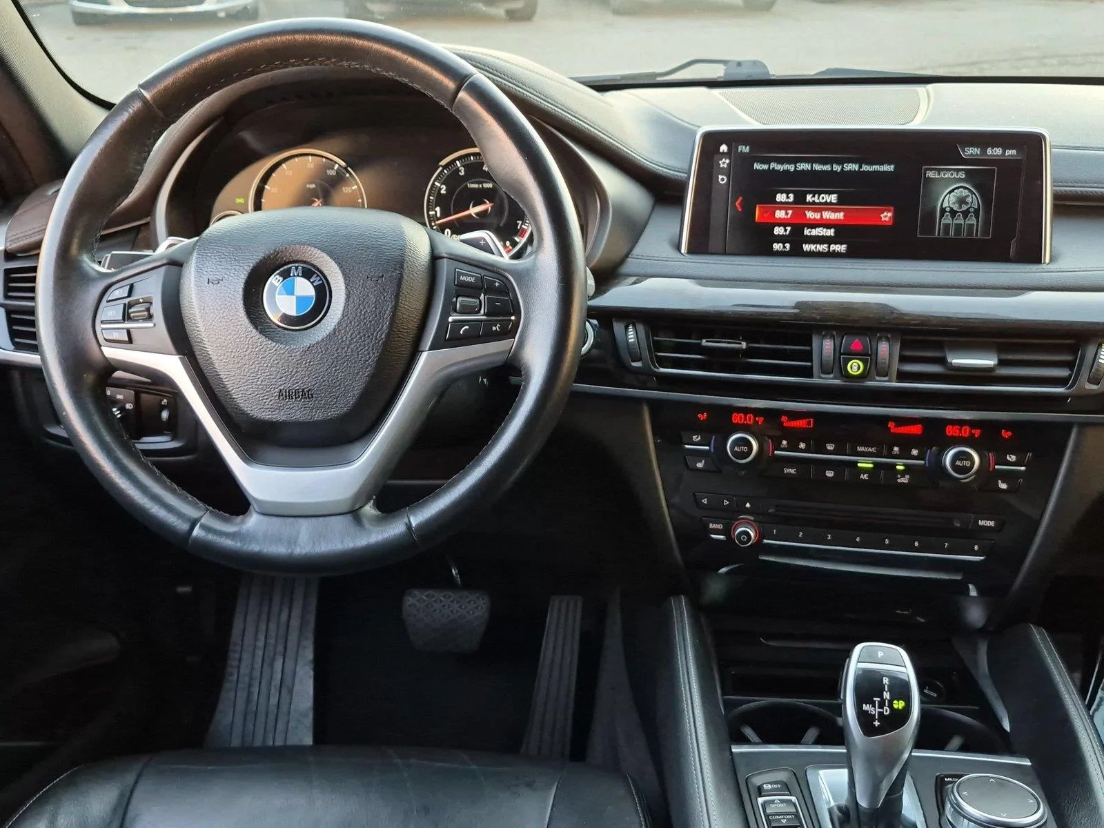 Used 2019 Jet Black BMW sDrive35i image 32