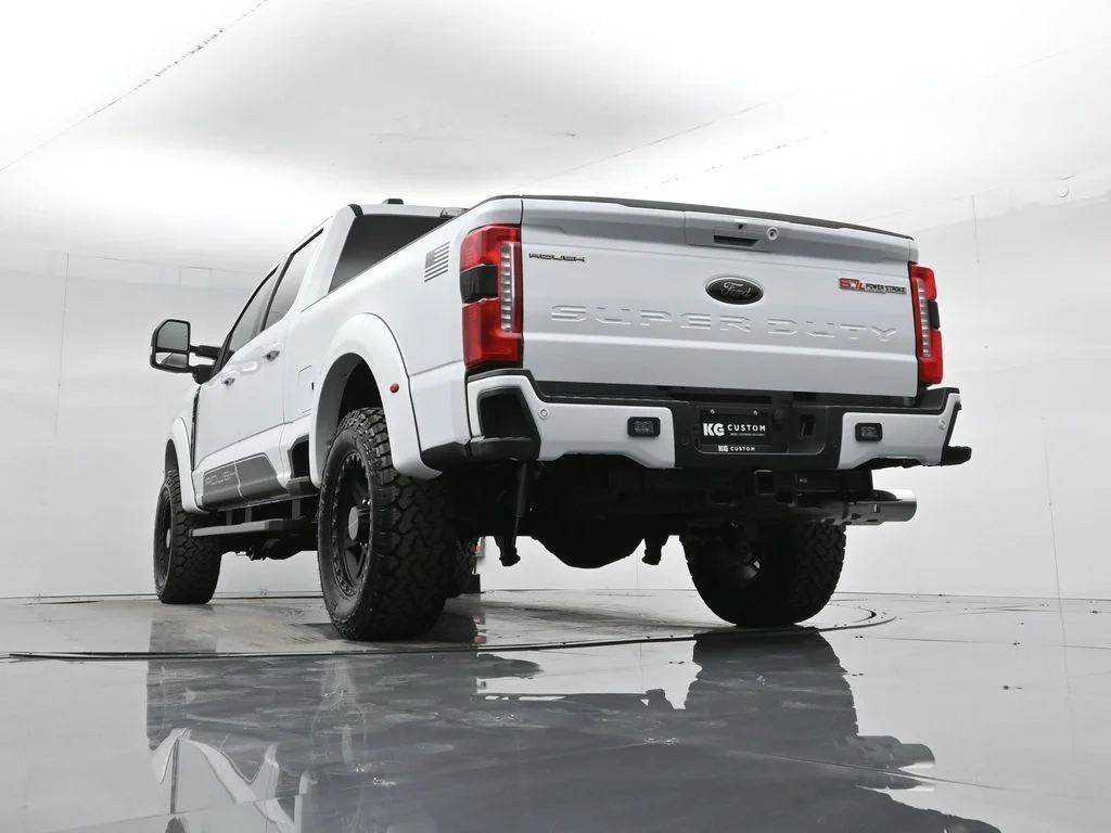 New 2026 Oxford White Ford Lariat image 52