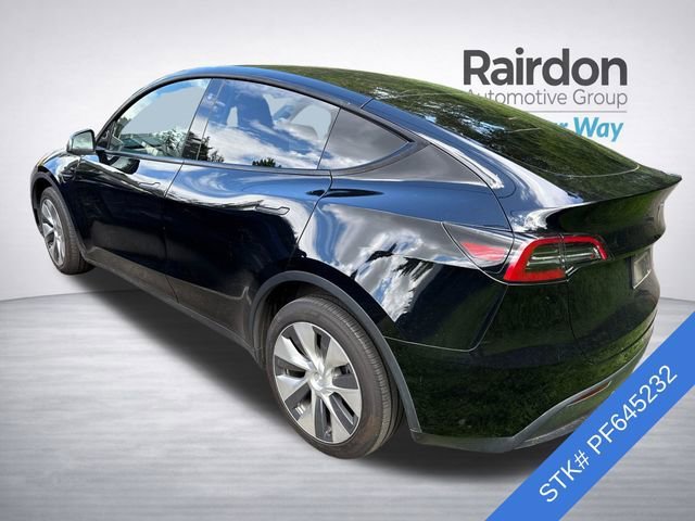 Used 2023 Black Metallic Tesla Long Range image 4