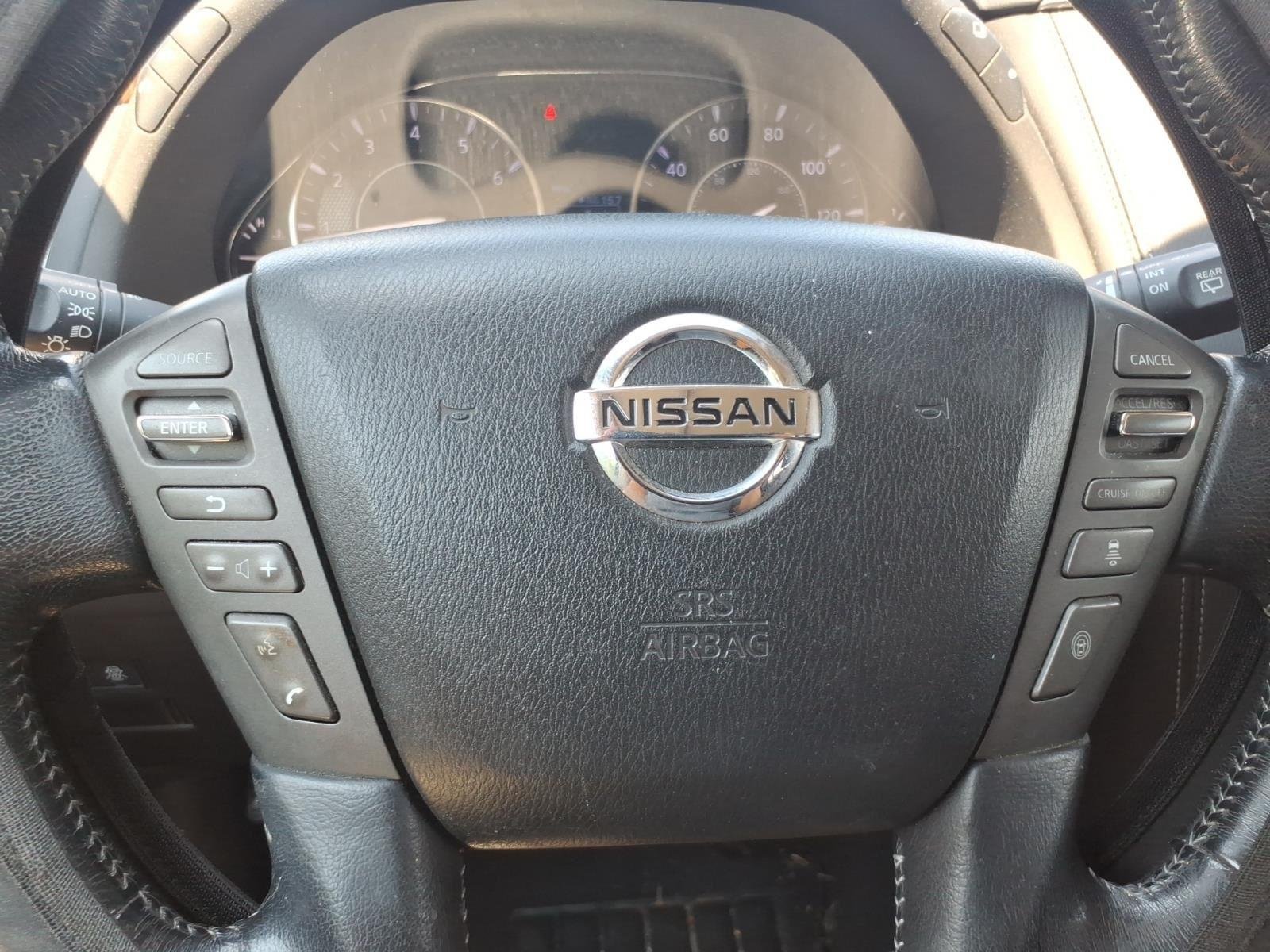Used 2019 Super Black Nissan SL image 13
