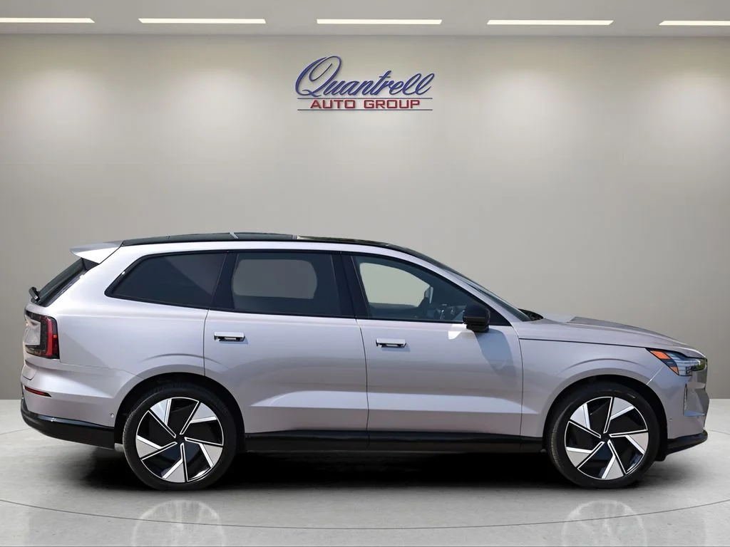 2026 Volvo EX90 Ultra - Photo 3