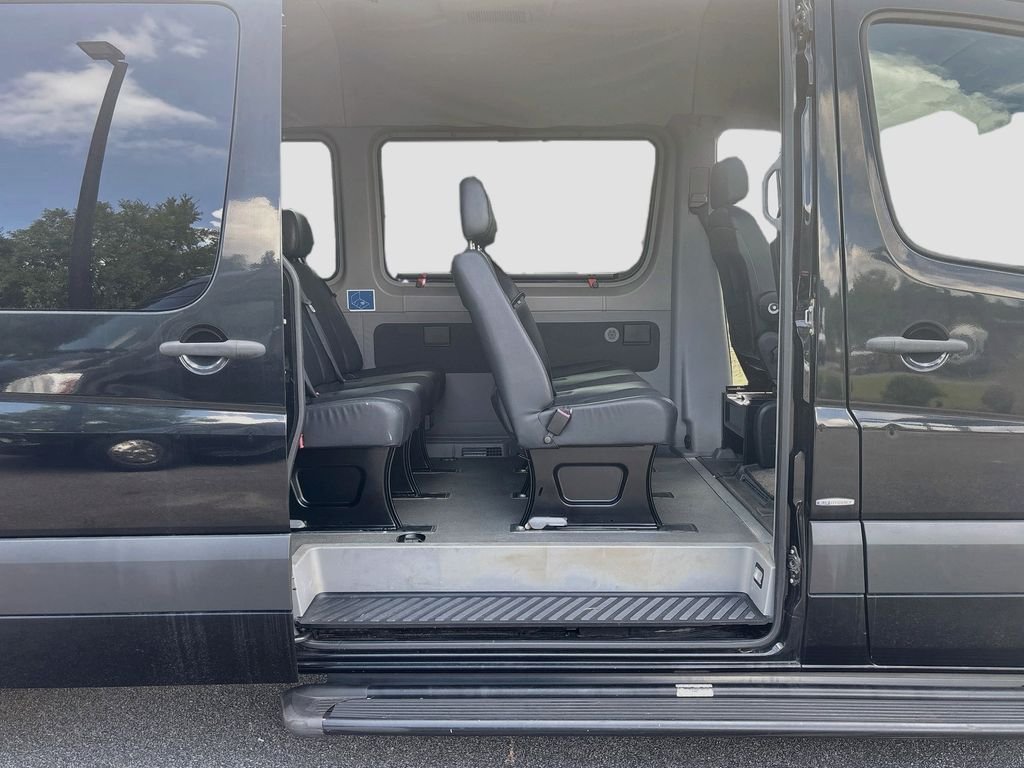 Used 2012  Mercedes-Benz Passenger 170 WB image 30