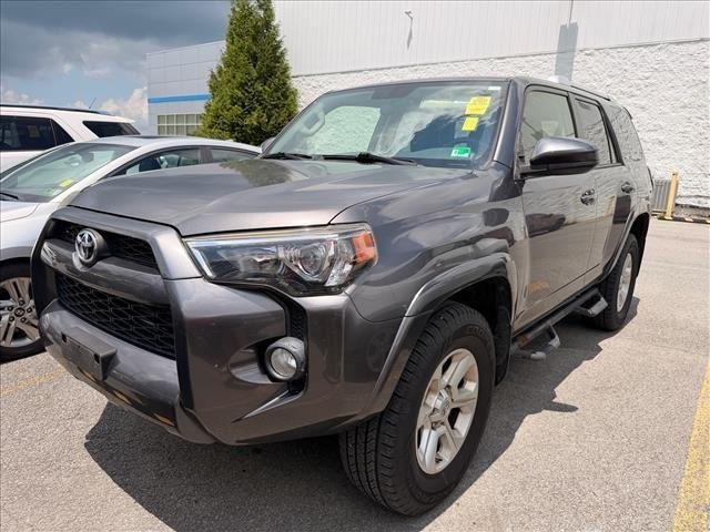 Used 2018 Magnetic Gray Metallic Toyota SR5 image 1