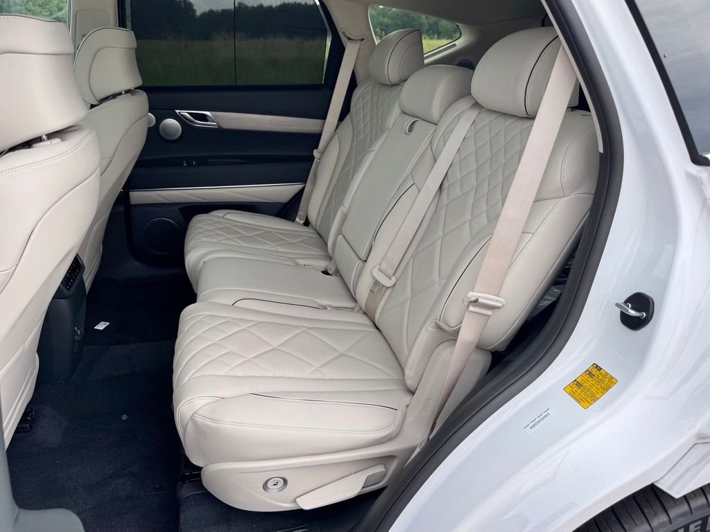 New 2026 White Genesis 3.5T PRESTIGE image 24