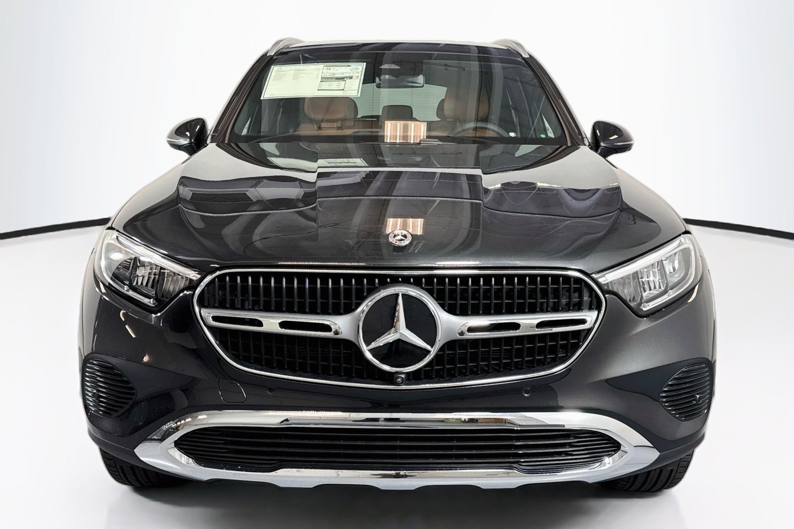 New 2026 Graphite Grey Metallic Mercedes-Benz GLC 300 image 2